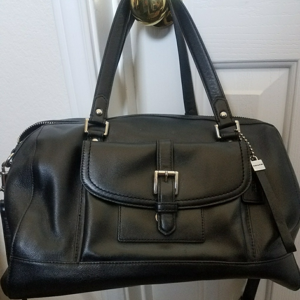 ✔FLASH SALE!! Black Coach "doctor" bag